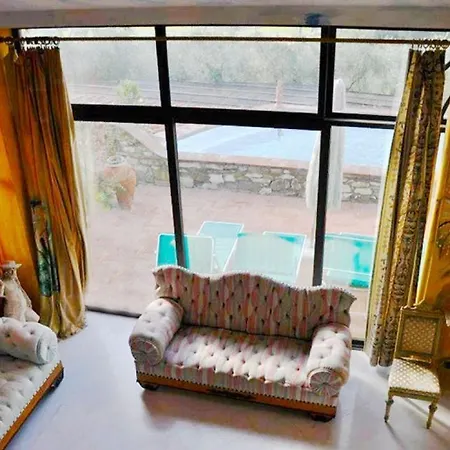 Le Vigne Sleeps 4 Pool Wifi T763763 *