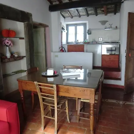 Apartament Le Vigne Sleeps 4 Pool Wifi T763763 Calenzano