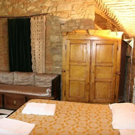 Le Vigne Sleeps 4 Pool Wifi T763763 Apartament