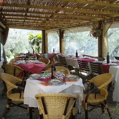 Le Vigne Sleeps 4 Pool Wifi T763763 Apartament *